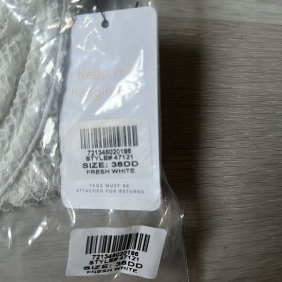 Lively The Crochet Lace‎ Unlined Plunge Bra 36DD Fresh White NWT IN PACKAGING - Picture 6 of 7